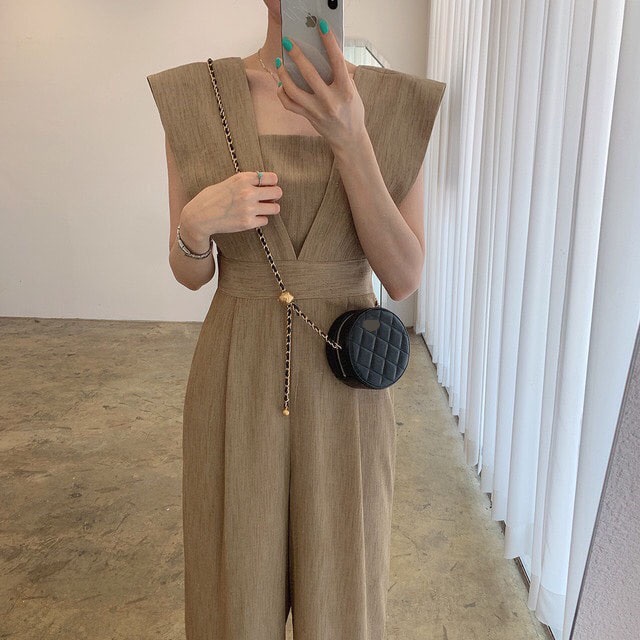 Korean-StylechicSummer Retro Square Collar Waist Slimming Loose All-Matching Long Sleeveless Jumpsuit Wide Leg Pants for Women | BigBuy360 - bigbuy360.vn