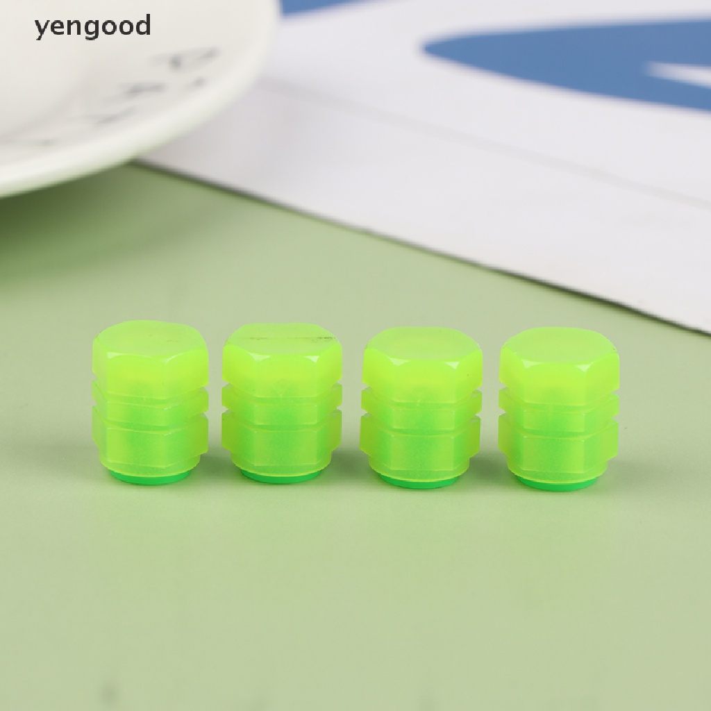 Nắp Van Bánh Xe Hơi Màu Dạ Quang Độc Đáo