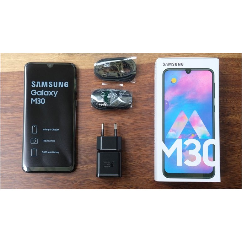Điện Thoại Samsung m30 mới ra mắt siêu rẻ đang giảm giá 70% nha mọi người | BigBuy360 - bigbuy360.vn
