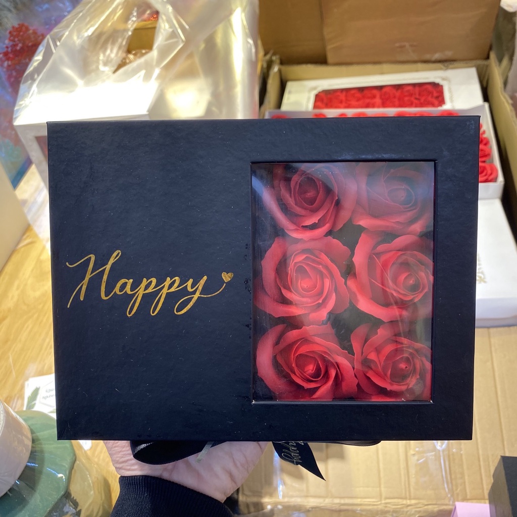 Hộp Quà Chữ Nhật Bóng Kính Happy, Hoa Sáp 6 Bông, Kích Thước 21-16-8.5