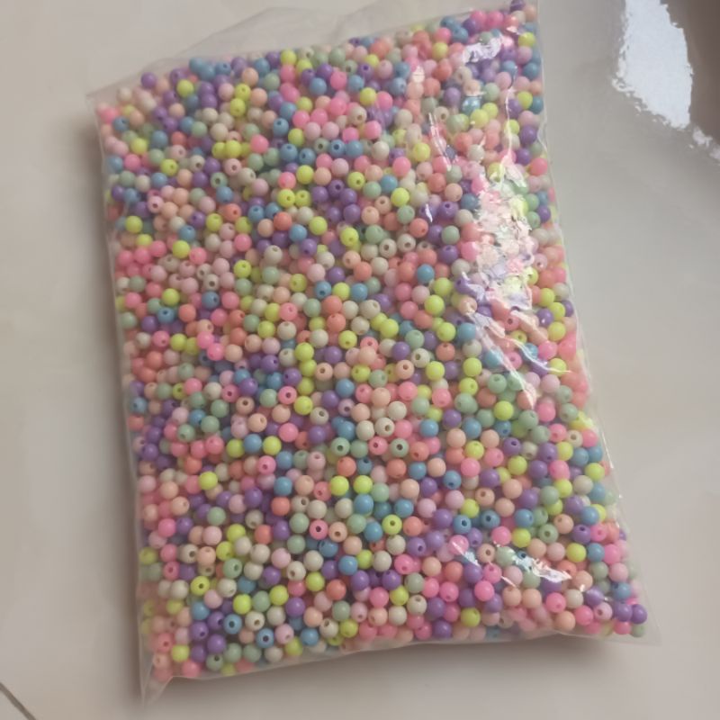 Gói 100g hạt nhựa 6li nhiều màu làm vòng