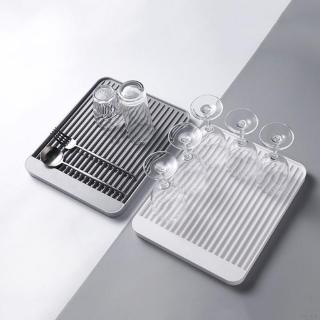 Khay úp ly ráo nước tiện dụng cho nhà bếp