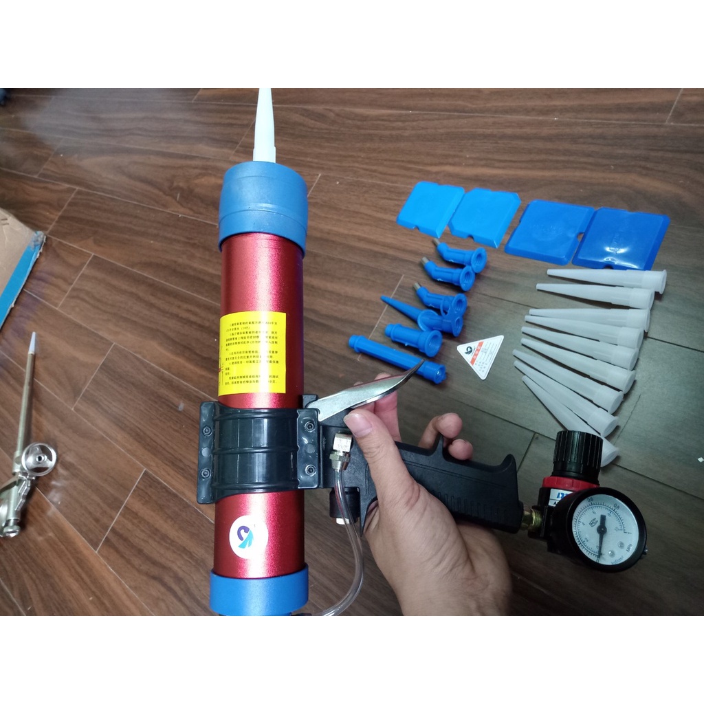 Súng bắn keo silicone bằng hơi, khí bắn keo dạng tuýp và apollo 300ml tặng compo bộ vòi đi keo, bộ vuốt, tai nối