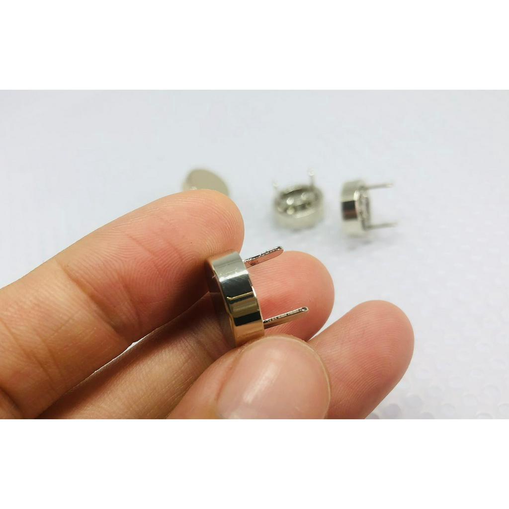 Chân đế túi màu vàng nhạt