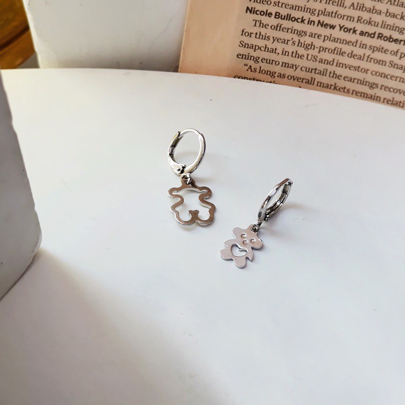 Khuyên Tai Kim Loại Hình Gấu Dễ Thương Sáng Tạo