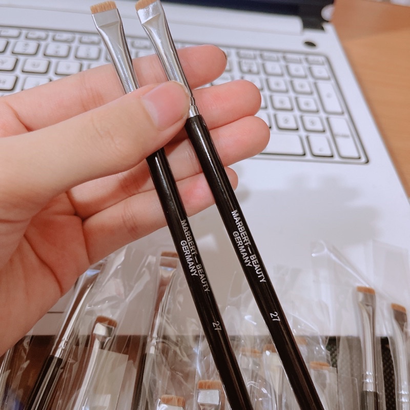 Cọ Tém Mày IT Brushes for Ulta Cao Cấp Số 27