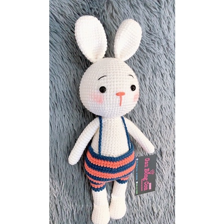 Thỏ chân dài bằng len handmade