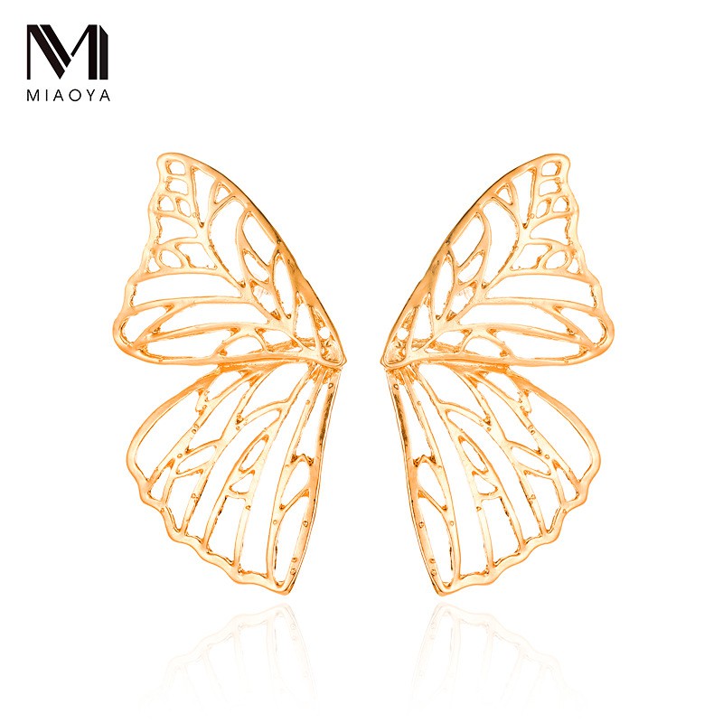 Khuyên tai hình bướm sành điệu cá tính