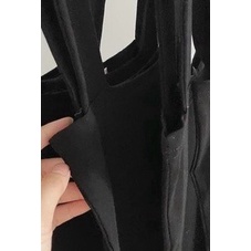 Váy hai dây body, Váy 2 dây bản to màu đen trơn bo zip DASKI