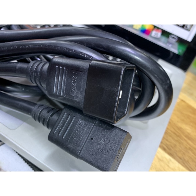 Dây nguồn C19 C20 20A 300v dài 3m chính hãng XIONGRUN