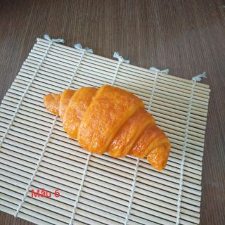 Mô hình bánh mỳ trưng bày
