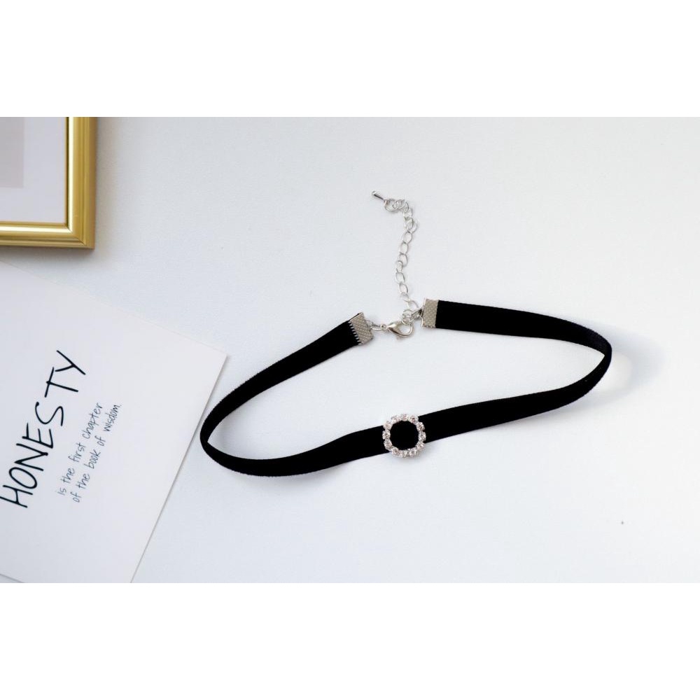 Vòng Cổ Nhung Đen ĐíNh Đá Đơn GiảN