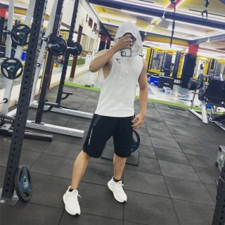 Áo gym nam