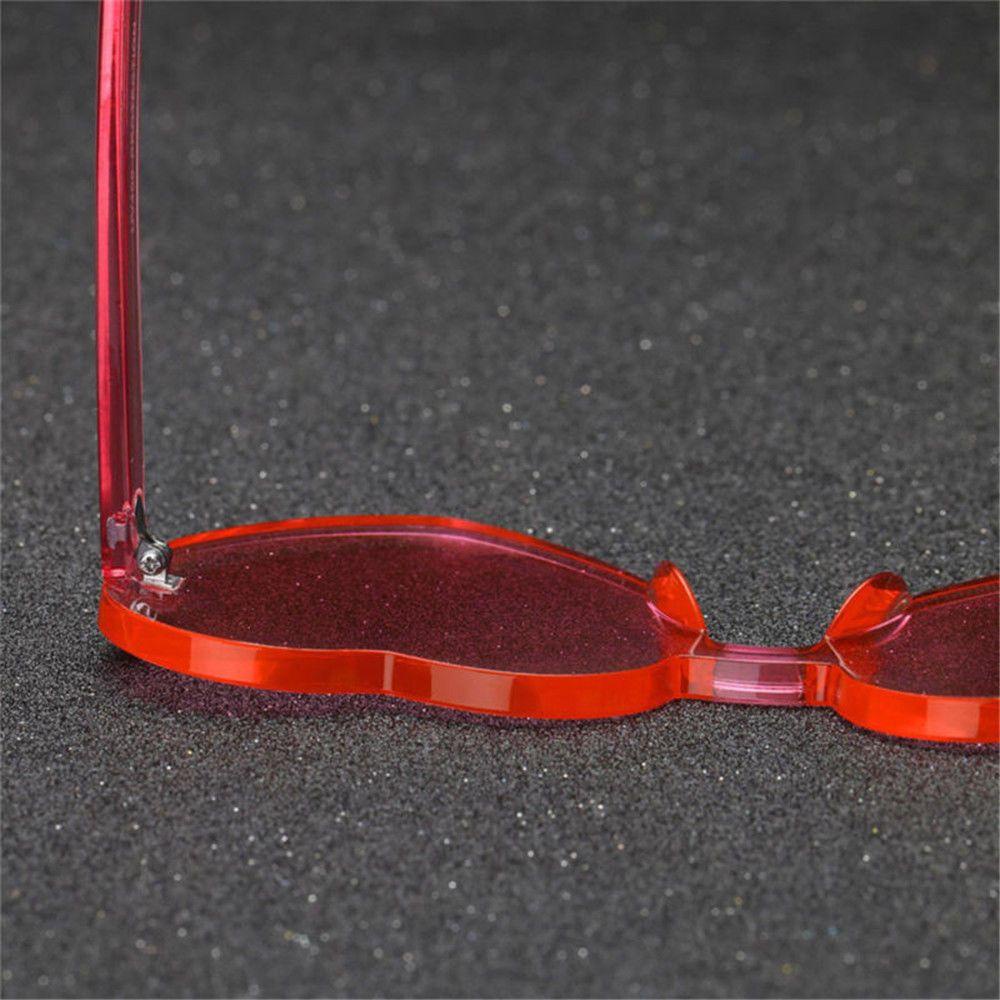 Kính Mát Không Gọng Họa Tiết Trái Tim Thời Trang Cho Nữ