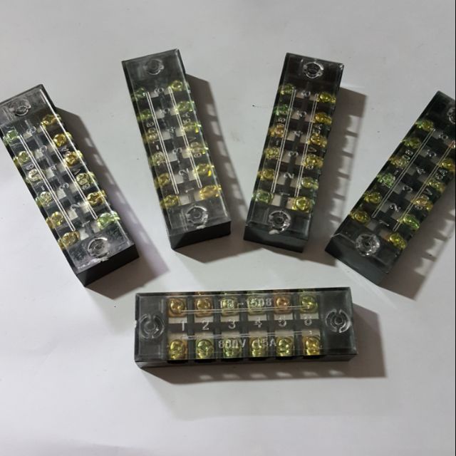 Cầu đấu 6 mắt -15A 2 cái