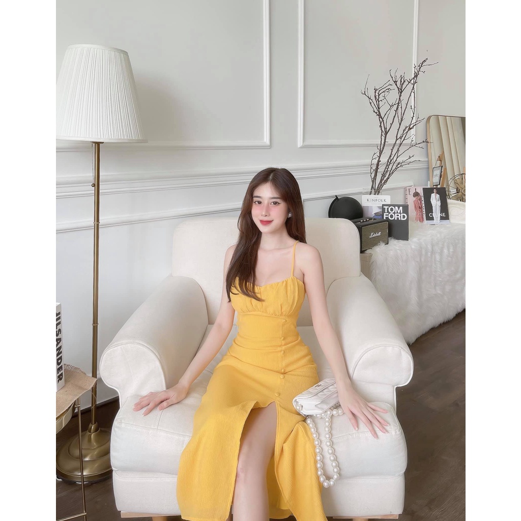 [Ảnh thật] Đầm ôm body 2 dây nhún ngực xẻ tà đính nút bọc cực quyến rũ
