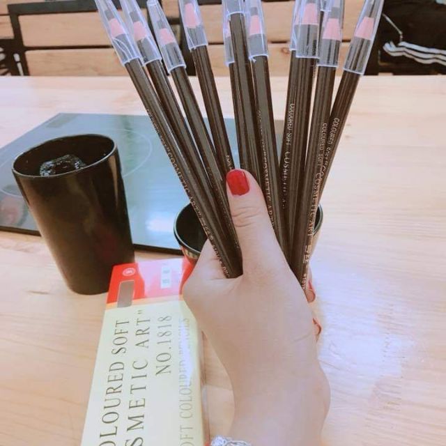 Chì xé kẻ mày và viền mí mắt