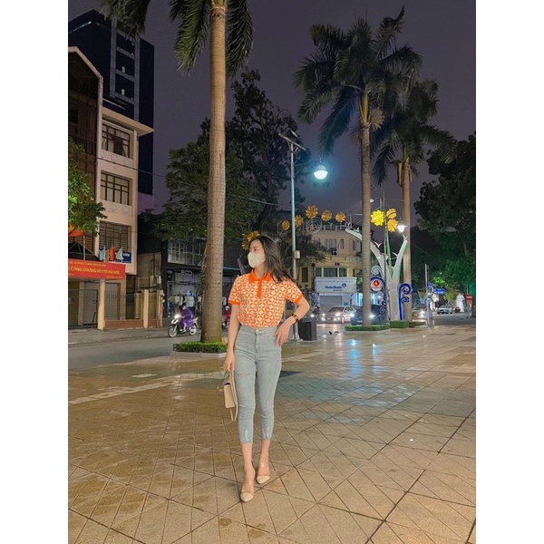ÁO POLO CAM HÌNH HOA THÊU CÁ SẤU CHO NỮ
