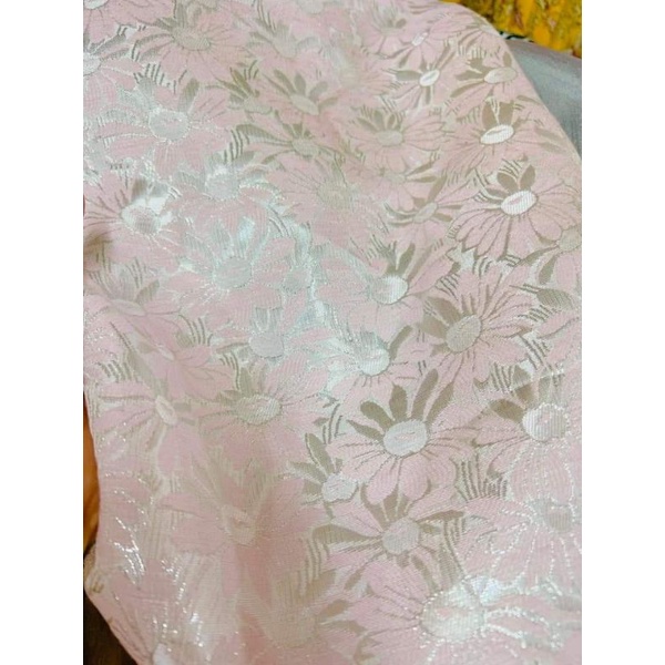 Vải taffta hoa hồng