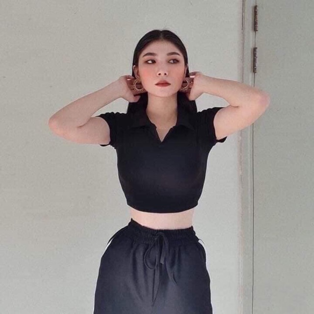 Áo thun croptop ,áo cổ bẻ tay ngắn