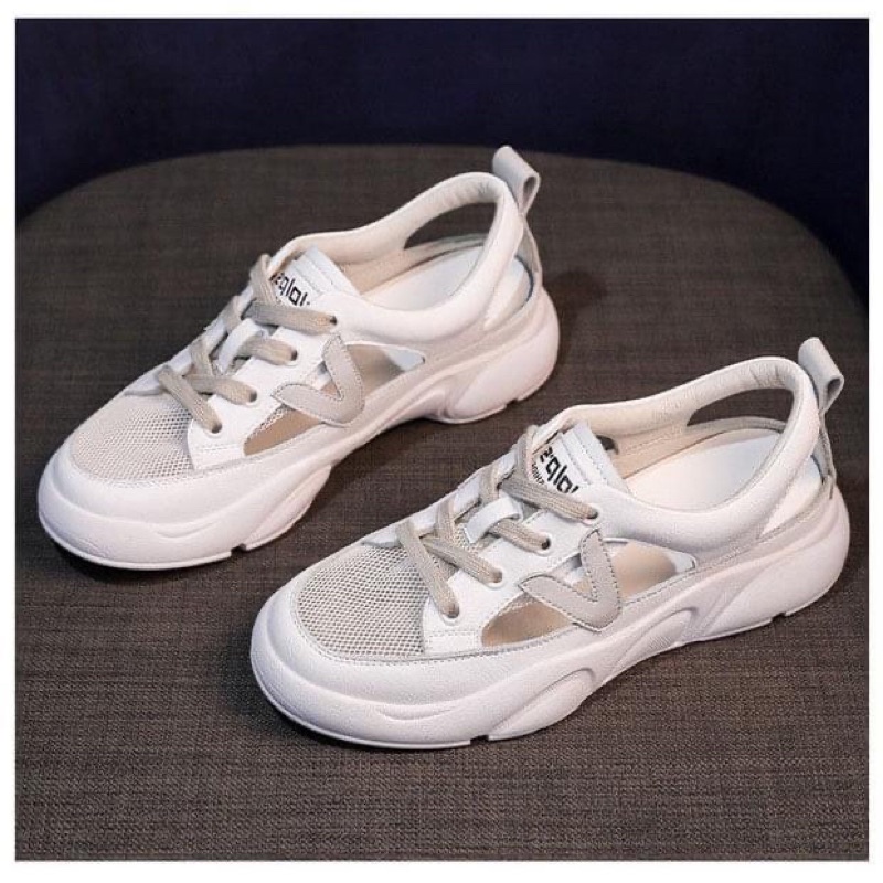 Giày thể thao mùa hè