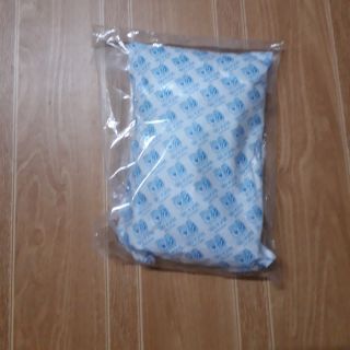 Hạt chống ẩm gói  500g giá 35k/1goi
