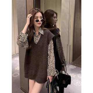 Kumivn set áo len gile và áo sơ mi da beo màu nâu Hàn Quốc