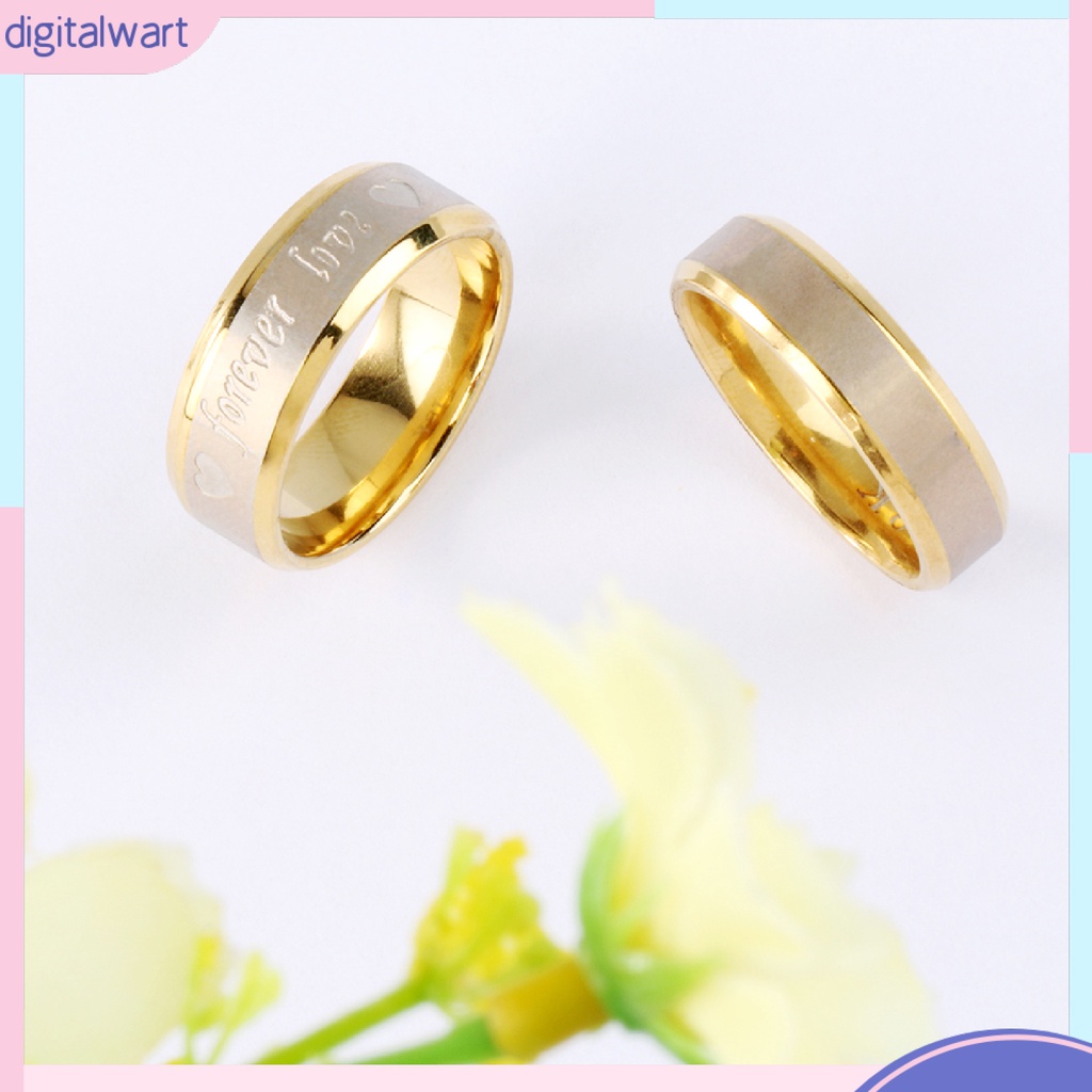 Nhẫn đính hôn khắc chữ Forever love cho cặp đôi