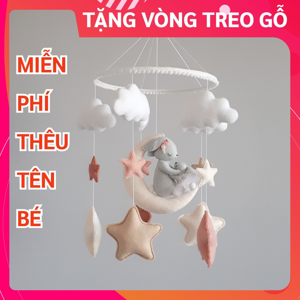 Đồ chơi treo nôi cũi cho bé kích thích thị giác ảnh thật, có nhạc tự xoay mẫu THỎ VÀ TRĂNG 2