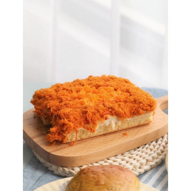 Bánh Bông Lan Nguyên Cám Trứng Muối Ruốc Gà Phomai Eatclean Dành Cho Người Ăn Kiêng