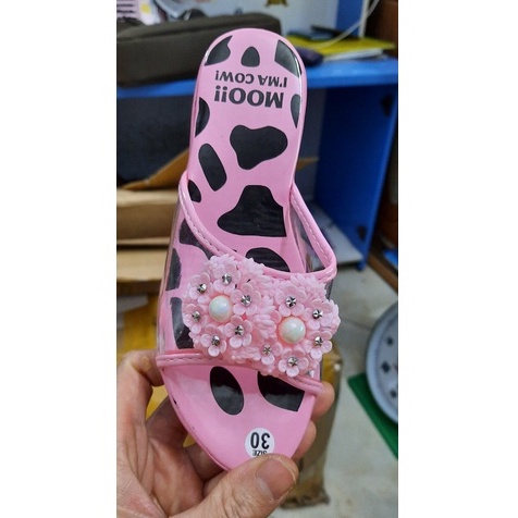 DÉP GUỐC SIÊU NHẸ CHỐNG TRƠN BÉ GÁI 3CM