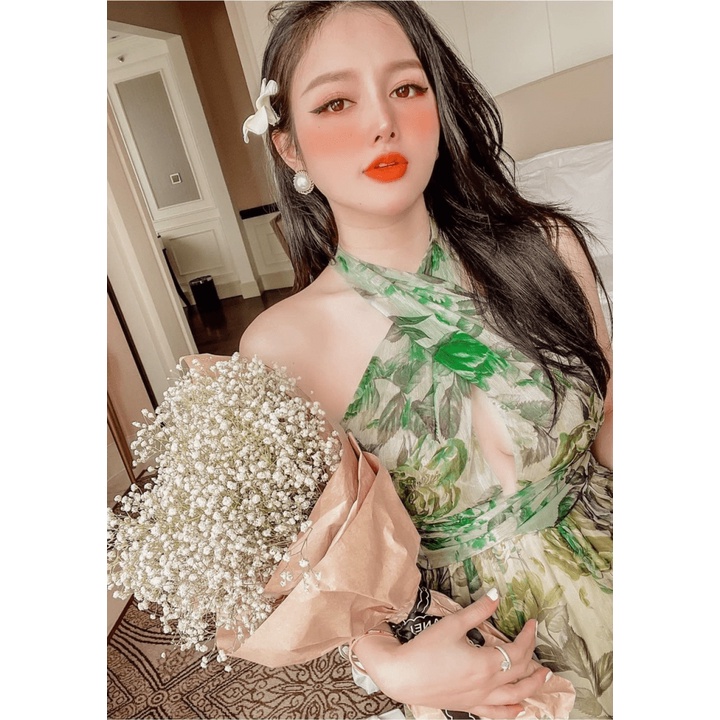 Mẫu Hàng Thiết Kế HOT | Đầm Voan Cổ Yếm Dáng Xòe Mặc Đi Dự Tiệc Thu Hút Mọi Ánh Nhìn UP