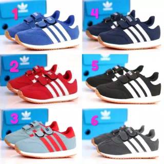 Giày Adidas Waffle Khóa Dán Trẻ Em