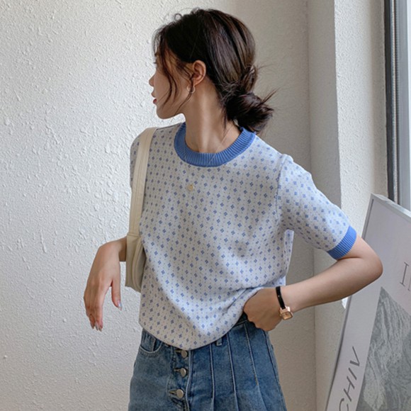 Áo Thun Tay Ngắn Đơn Giản Phong Cách Retro 43739 Cho Nữ