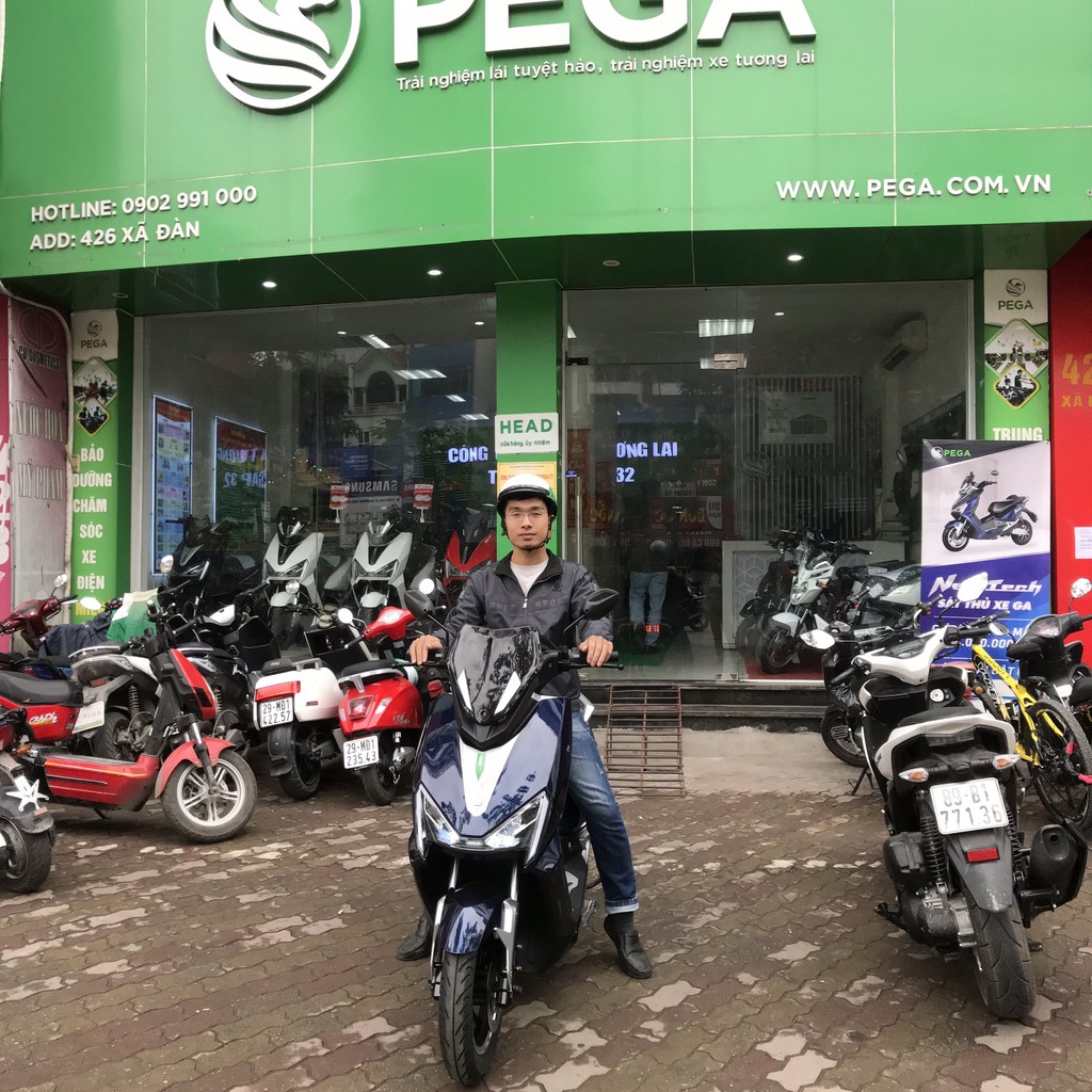 cửa hàng chuyên xe công trình