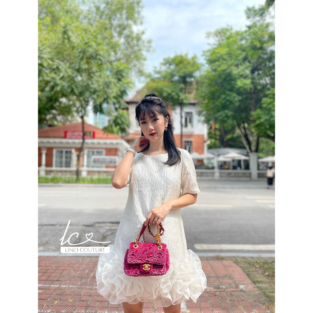 Váy grazia dress trắng dáng suông phối organza nhún đuôi váy nhẹ nhàng.