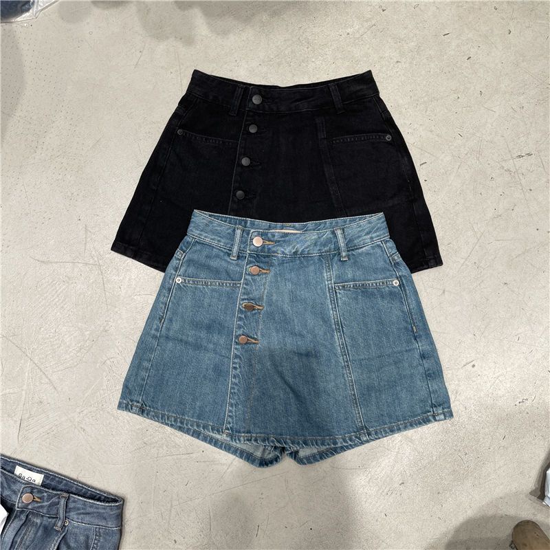 South Korea Dongmen denim shorts skirt women's summer 2022 new Korean version of high-waist buckle design A-shaped hot pants