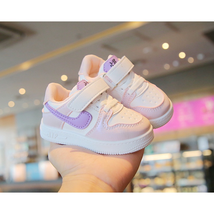 Giày Thể Thao Phong cách Hàn Quốc Quai Dán Đế Mềm Cho Bé ( Size 16-20)