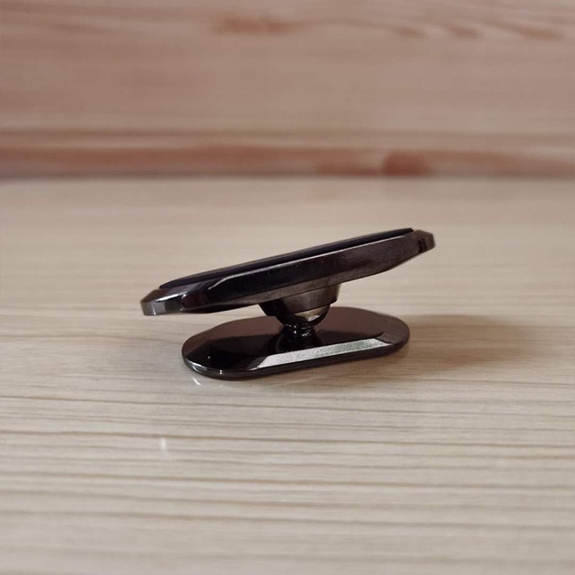 Đế giữ và hít nam châm để xe hơi