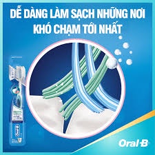 Bàn Chải Đánh Răng Oral B Criss Cross Ultrathin Vỉ 3 Cây (2 Tặng 1)