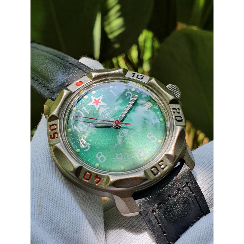 Đồng hồ Nga Vostok Komandirskie 816307. Đồng hồ nam Vostok máy cơ lên giây, size mặt 39, size dây 18, vỏ titan