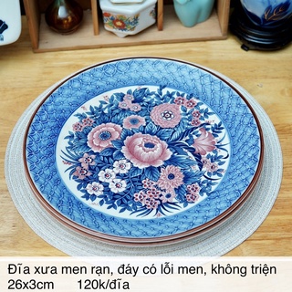 Đĩa hoa lam trưng bày men rạn - gốm sứ nhật bản
