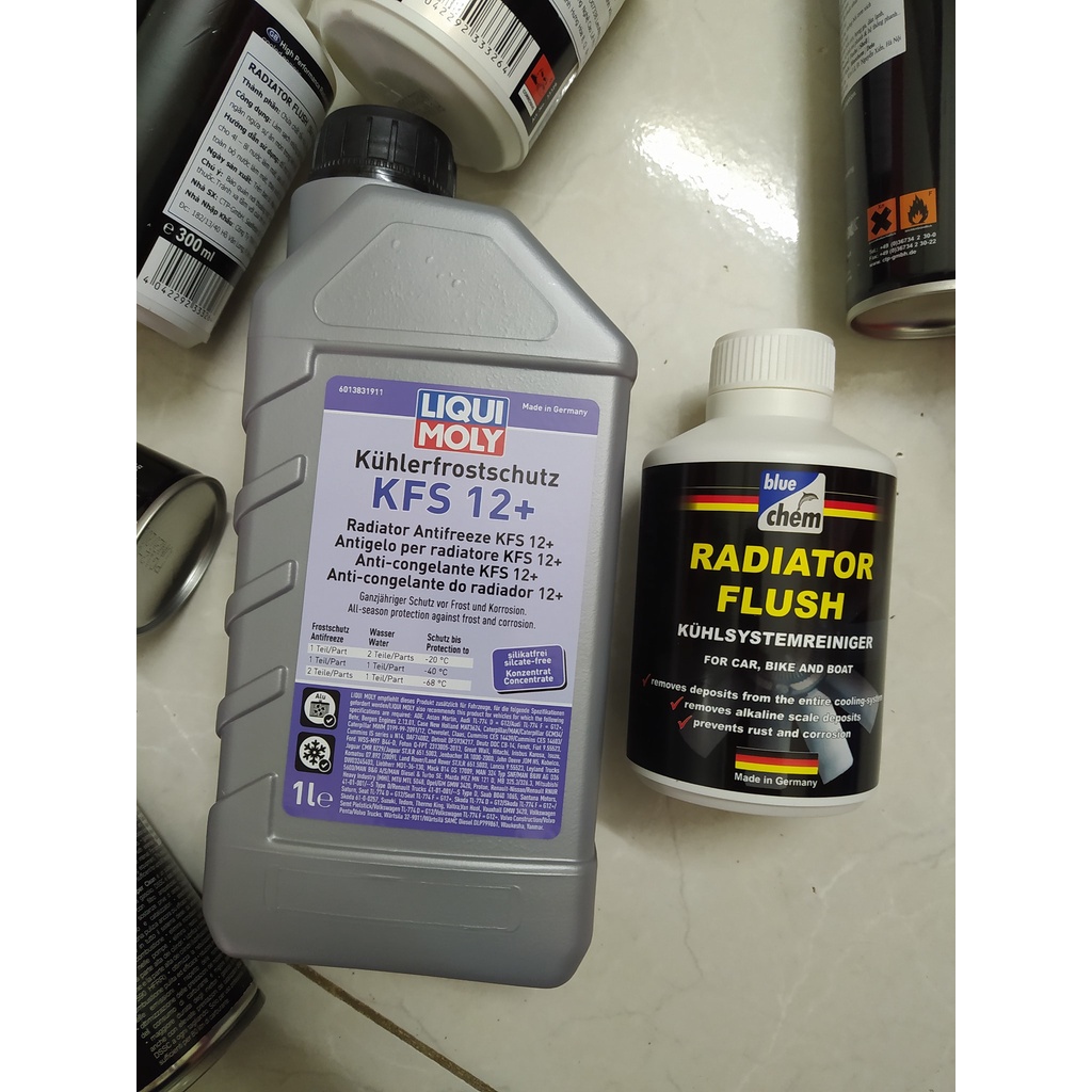 Dung dịch súc rửa két nước làm mát cho ô tô Bluechem Radiator Flush 300ml