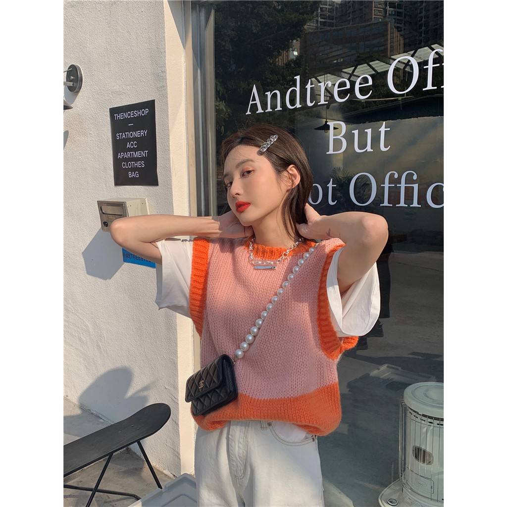 Áo len không tay cổ chữ V màu sắc tương phản thời trang | BigBuy360 - bigbuy360.vn