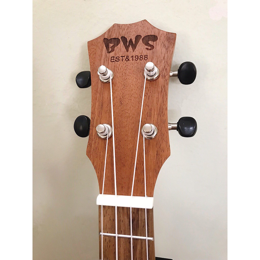 Đàn Ukulele Concert BWS - Cỏ Bốn Lá