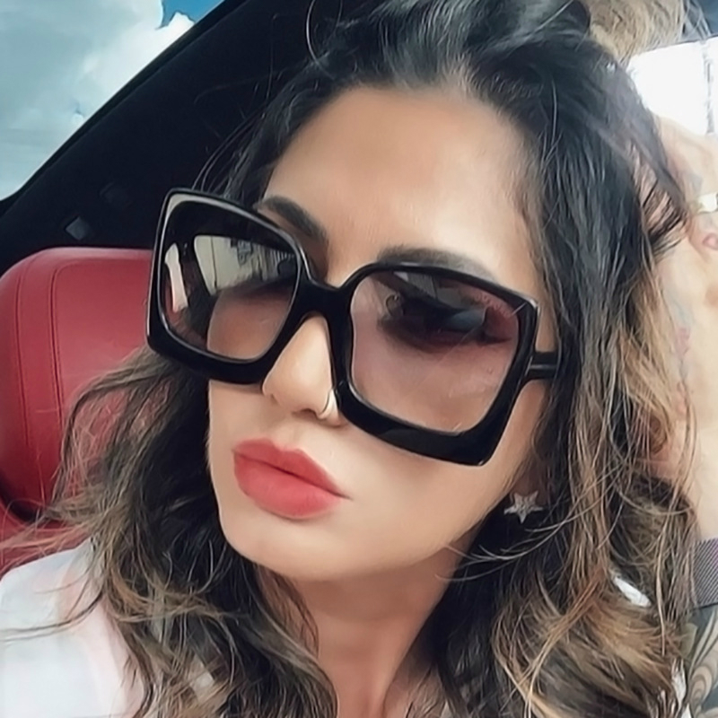 Kính mát gọng lớn phong cách đường phố Âu Mỹ 2020 sành điệu