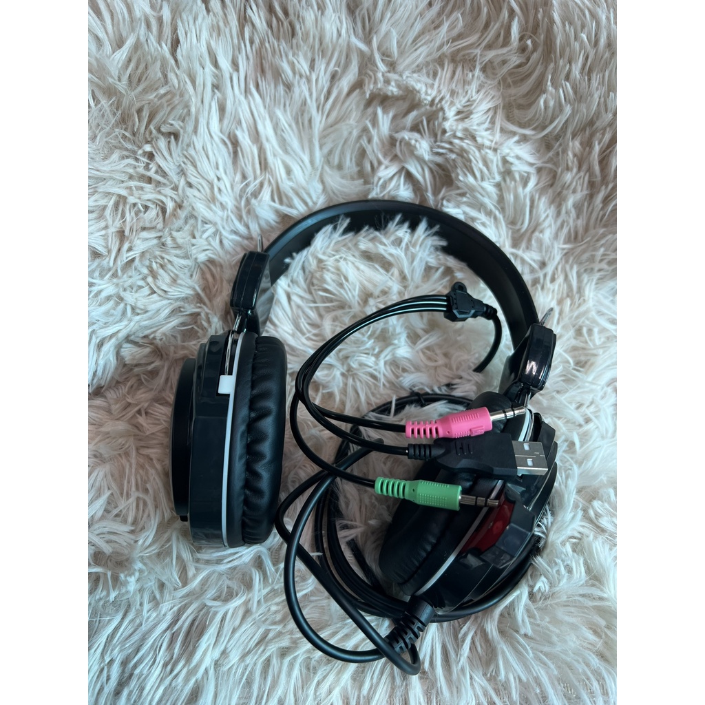 TAI MỚI KHÔNG HỘPTai Nghe Chụp AUTOBOT Gamming có Đèn LED Siêu Cấp - Âm Thanh Chân Thật BẢO HÀNH 3 THÁNG,2 chân 3.5mm