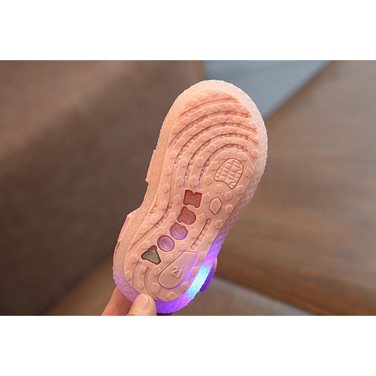 Giày Sandal Đế Mềm Có Đèn Led Phát Sáng Cho Bé Trai Và Gái