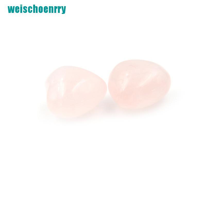 Viên đá thạch anh màu hồng hình trái tim