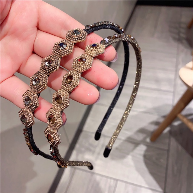 Bờm nây đính đá